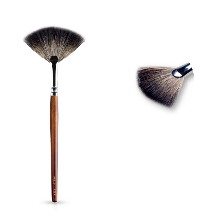 L124 | فرشاة الإضاءة